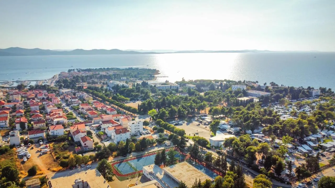 Apartment Bruno - Luxury Penthouse With Jacuzzi Zadar