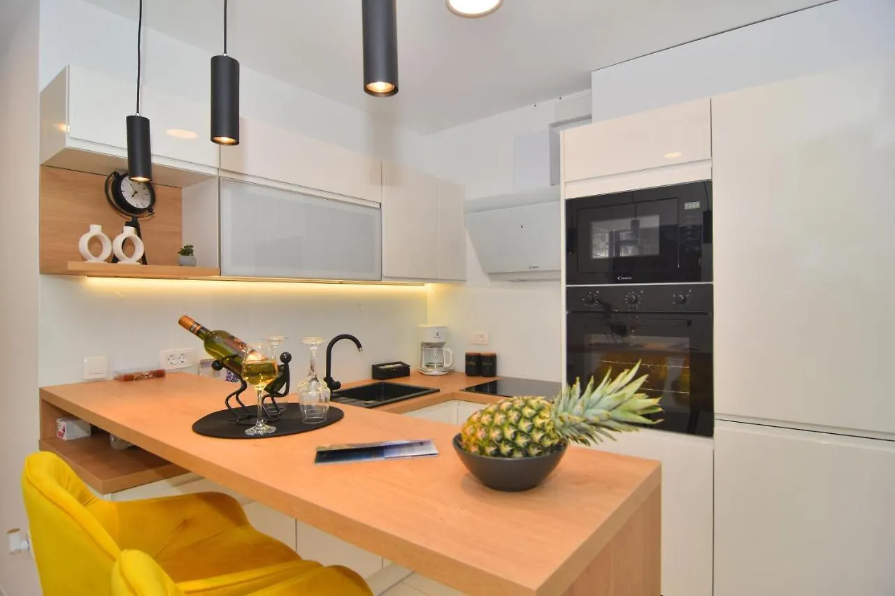 Apartment Bruno - Luxury Penthouse With Jacuzzi Zadar 0*,