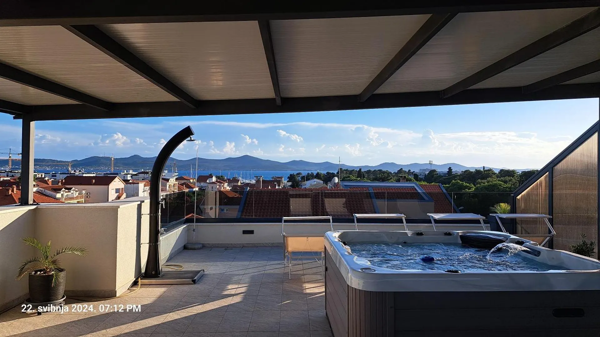 Apartment Bruno - Luxury Penthouse With Jacuzzi Zadar