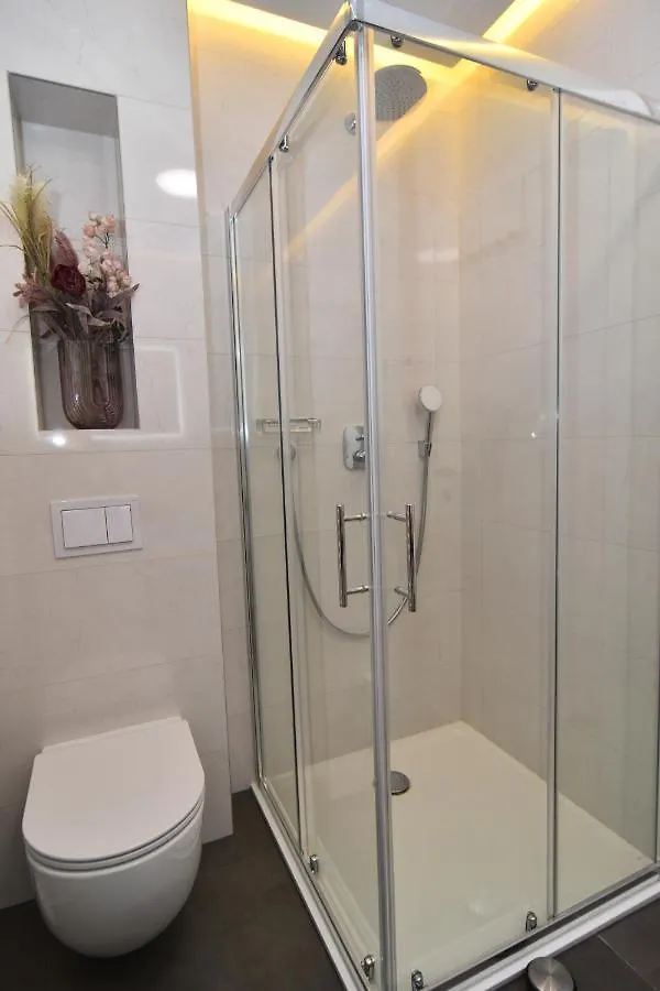 Apartment Bruno - Luxury Penthouse With Jacuzzi Zadar